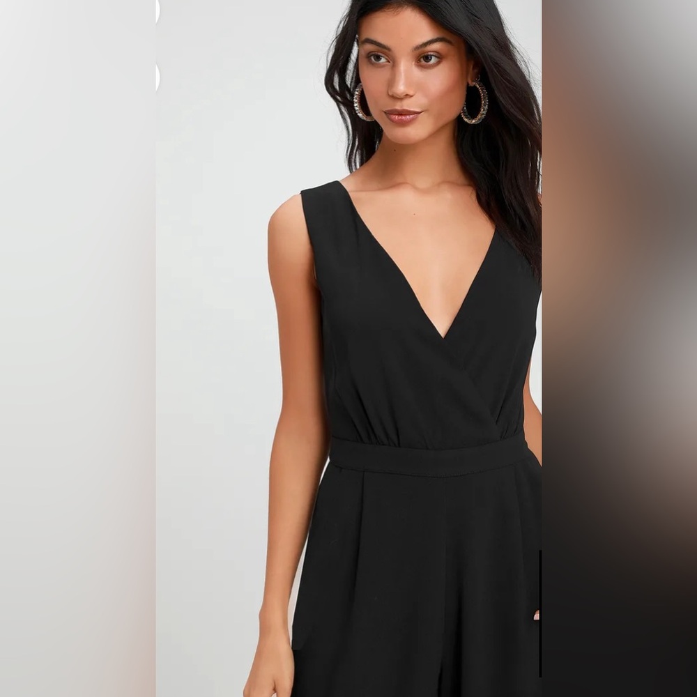 Luluās Kiska Black Lace Jumpsuit Large - Picture 2 of 12